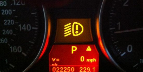 Hyundai Elantra Headlight Warning Light