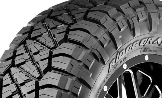 Who Makes Pathfinder Tires